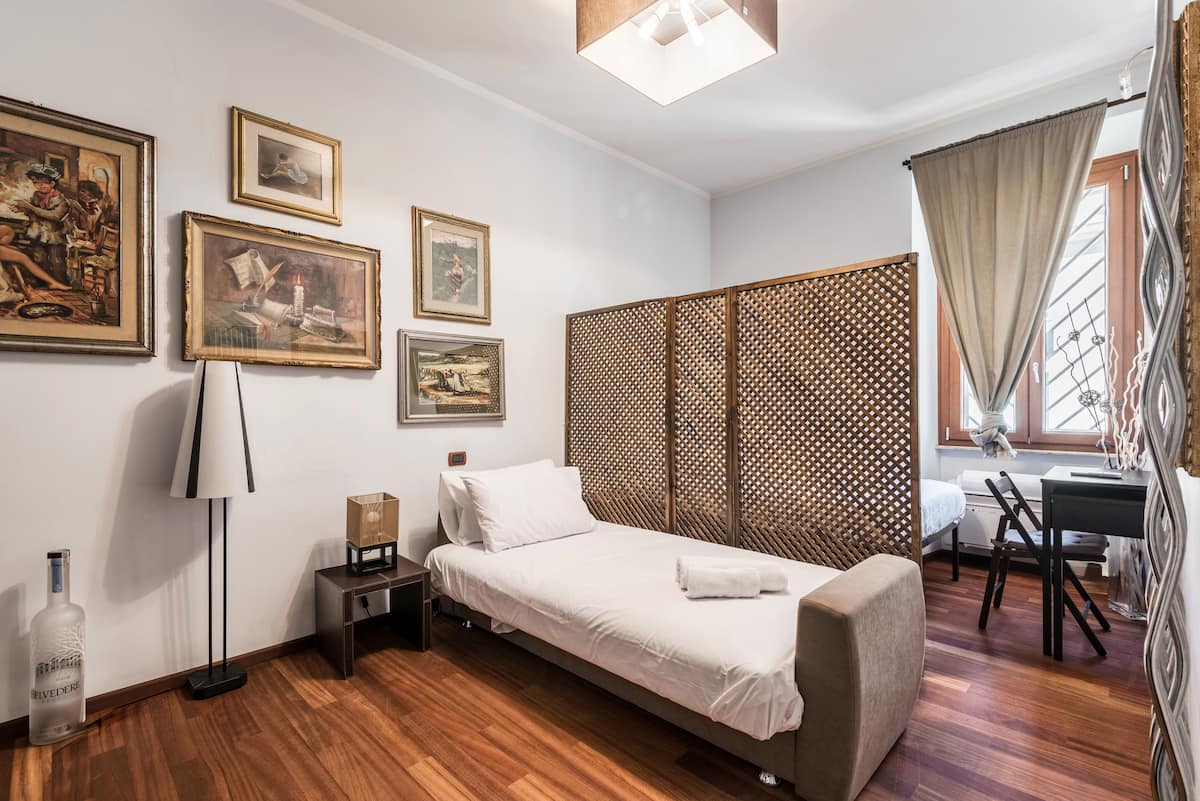 Sofa bed for an extra guest in the living room, Rome vacation rental